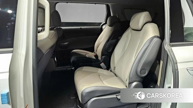 Kia The New Carnival 4th Generation 2025 Белый из Кореи, фото 3