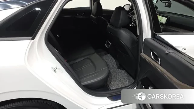 Kia K5 Hybrid 3rd Generation 2023 Белый из Кореи, фото 3