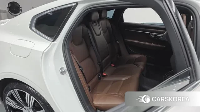 Volvo S90 id 3478899 из Кореи 3