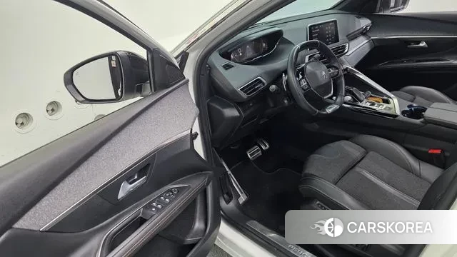 Peugeot 3008 second generation 2019 Белый из Кореи, фото 3