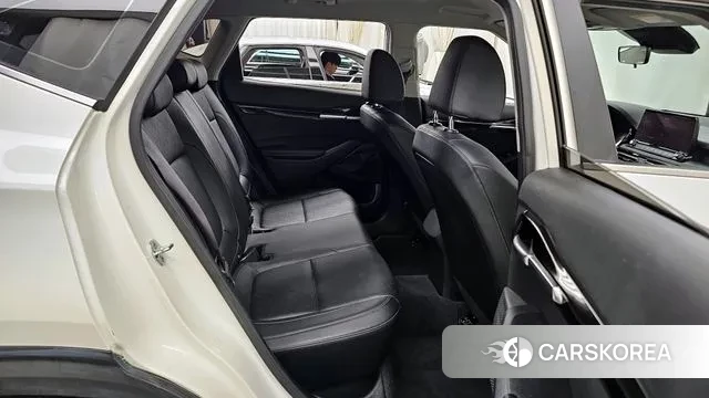 Kia Seltos 2022 Белый из Кореи, фото 3