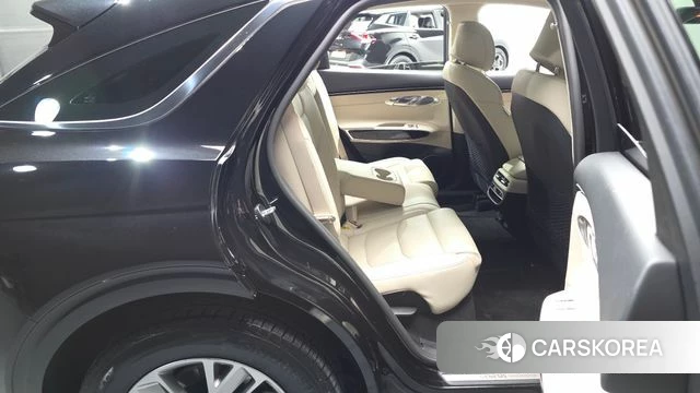Genesis GV70 2021 Черный из Кореи, фото 3