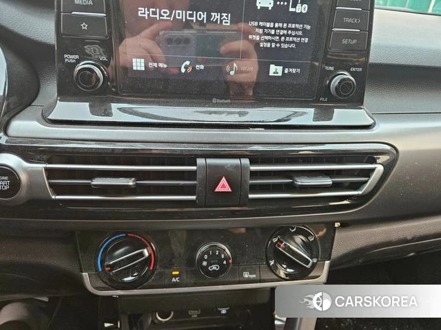 Kia Seltos 2019 Белый из Кореи, фото 3