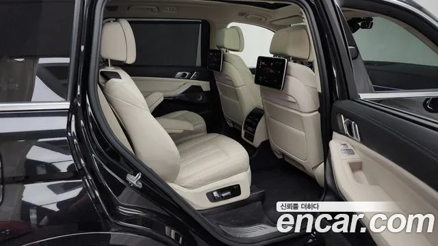 BMW X7 (G07) id 2711214 из Кореи 3