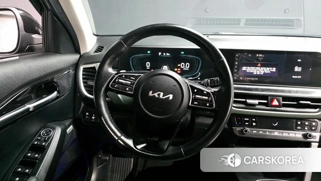 Kia The New Seltos 2023 Серый из Кореи, фото 3