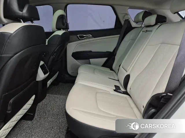 Kia Sportage 5th Generation 2023 Белый из Кореи, фото 3