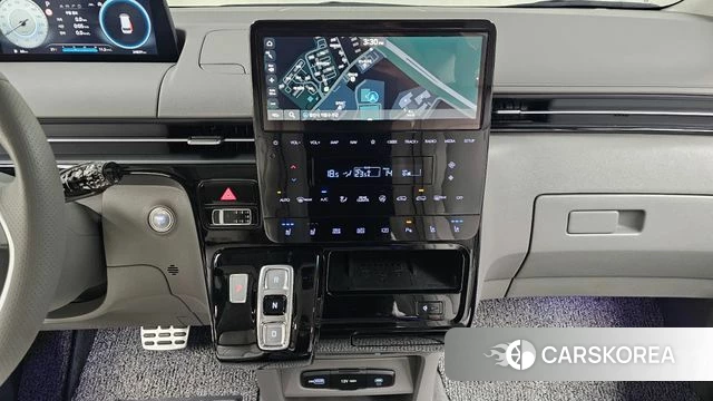 Hyundai Staria 2024 Черный из Кореи, фото 3