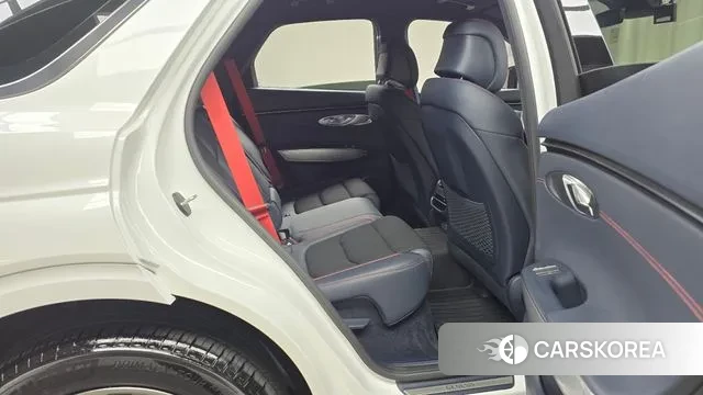 Genesis GV70 2023 Белый из Кореи, фото 3