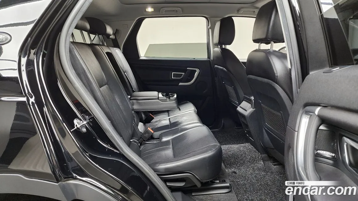 Land Rover Discovery Sports id 2018297 из Кореи 3