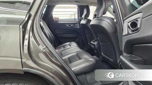 Volvo XC60 second Generation 2018 Серый из Кореи, фото 3
