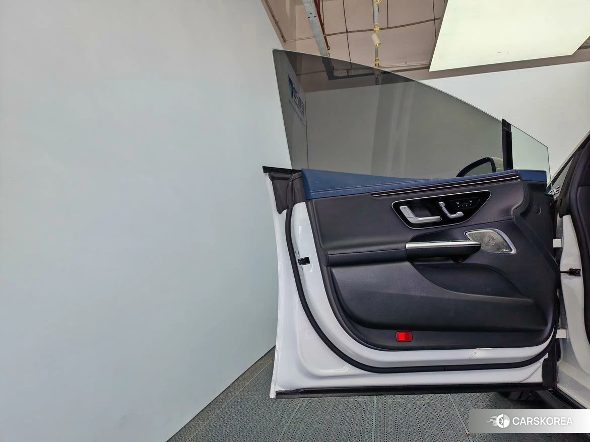 Mercedes-Benz EQE 2022 Белый из Китая, фото 3
