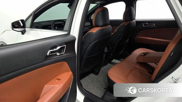 Kia The New Sportage 5th Generation 2025 Белый из Кореи, фото 3