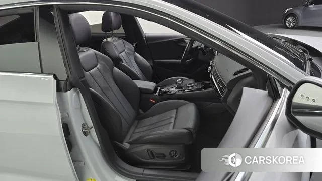 Audi A5 (F5) 2019 Белый из Кореи, фото 3
