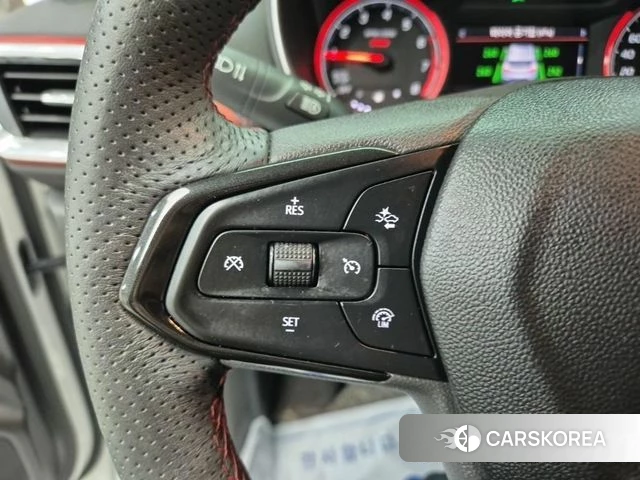Chevrolet (GM Daewoo) Trailblazer 2021 Белый из Кореи, фото 3