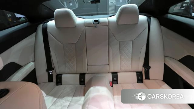 BMW 4 Series (G22) 2022 Зеленый из Кореи, фото 3