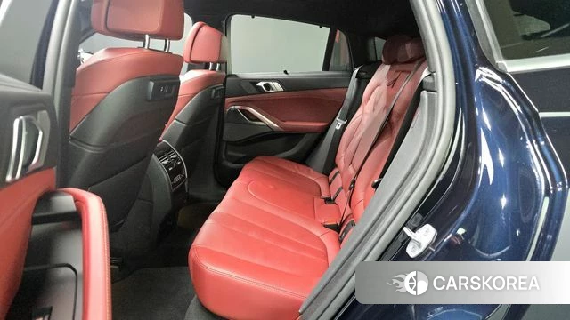 BMW X6 (G06) 2021 Черный из Кореи, фото 3