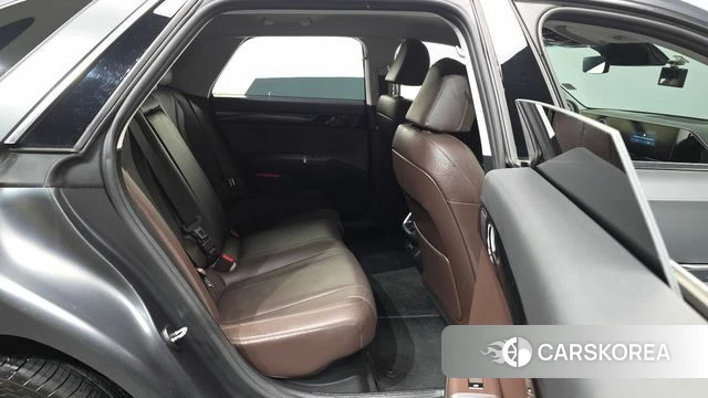 Hyundai Grandeur Hybrid (GN7) 2023 Серый из Кореи, фото 3