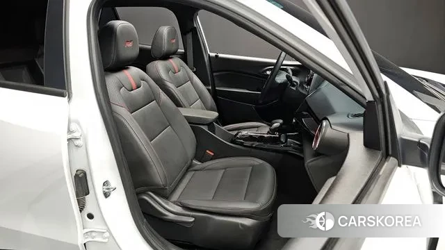 Chevrolet (GM Daewoo) Trax Crossover 2023 Белый из Кореи, фото 3