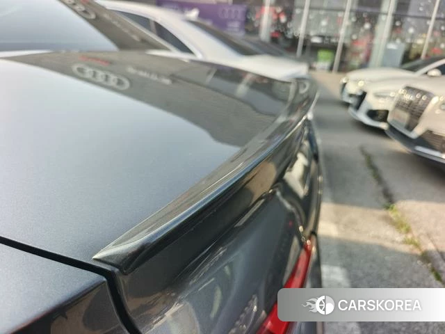 Audi A4L 2024 Темно-серый из Китая, фото 3