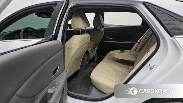 Hyundai The New Avante (CN7) 2026 Белый из Кореи, фото 3