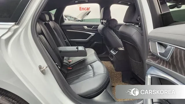 Audi A6 (C8) 2021 Белый из Кореи, фото 3