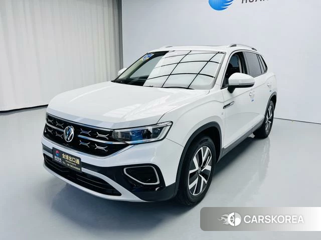 Volkswagen Tanyue 2023 Белый из Китая, фото 3