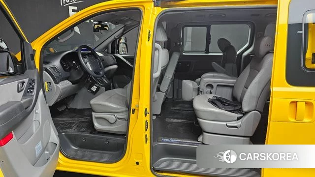 Hyundai The New Grand Starex 2021 Желтый из Кореи, фото 3