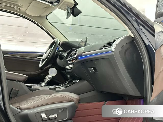 BMW X3 2021 Черный из Китая, фото 3