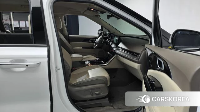 Kia Carnival 4th generation 2021 Белый из Кореи, фото 3