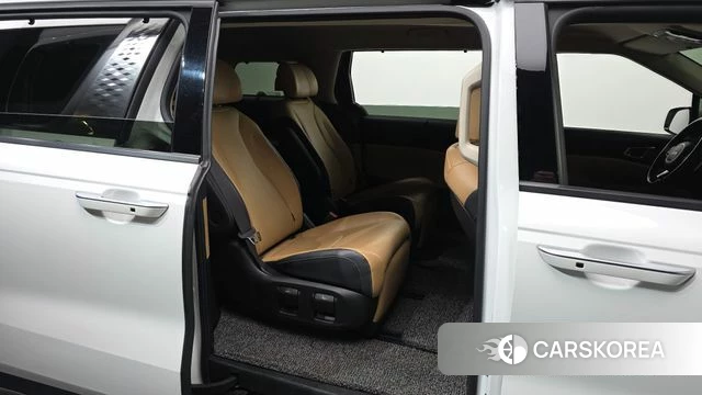 Kia Carnival 4th generation 2022 Белый из Кореи, фото 3