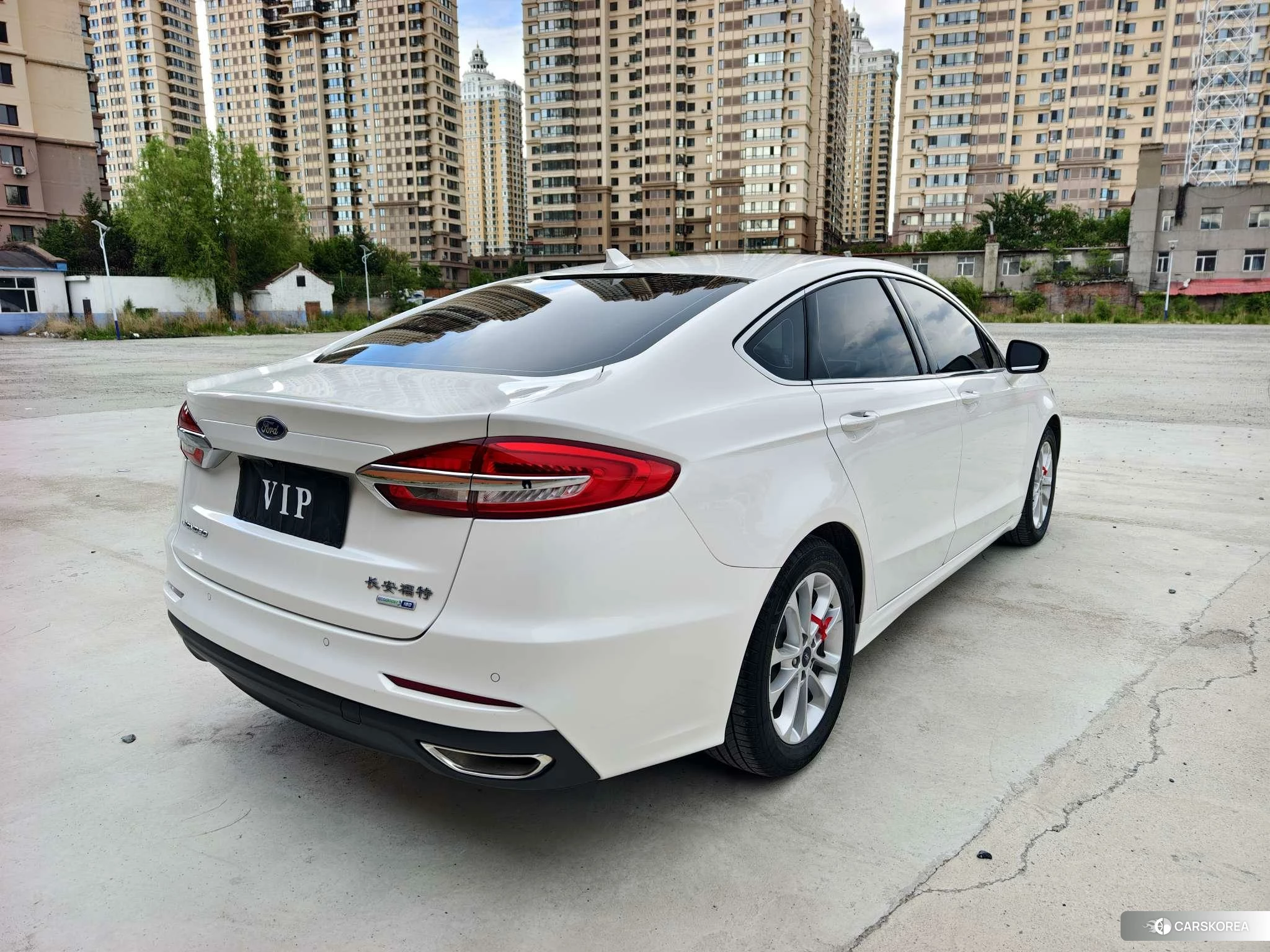 Ford Mondeo 2020 Белый из Китая, фото 3