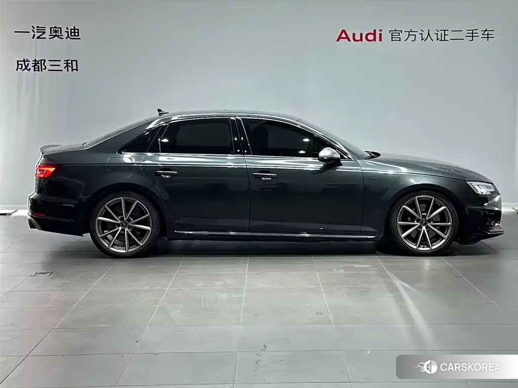 Audi S4 2018 Silver/gray из Китая, фото 3