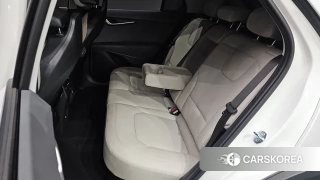 Kia Di Ol Nu Niro 2025 Белый из Кореи, фото 3