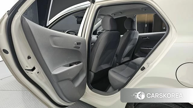 Kia Morning Urban (JA) 2021 Жемчужный цвет из Кореи, фото 3