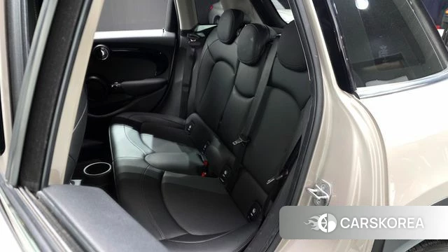 Mini Cooper 2021 Серебристо-серый из Кореи, фото 3