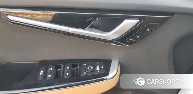 Kia EV6 2023 Белый двухцветный из Кореи, фото 3