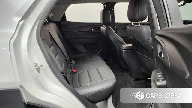 Chevrolet (GM Daewoo) Trailblazer 2021 Белый из Кореи, фото 3