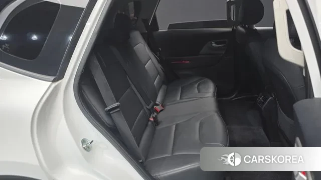 Kia Niro Plus 2022 Белый из Кореи, фото 3