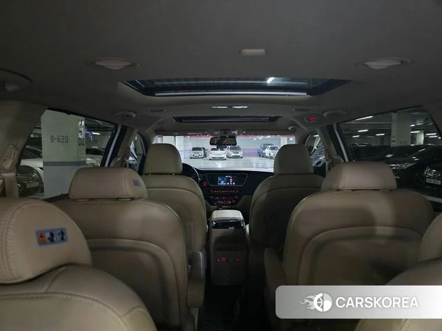 Kia The New Carnival 2018 Белый из Кореи, фото 3