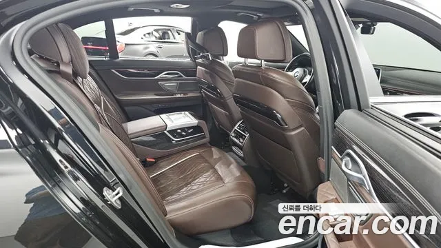 BMW 7 Series (G11) id 2715651 из Кореи 3