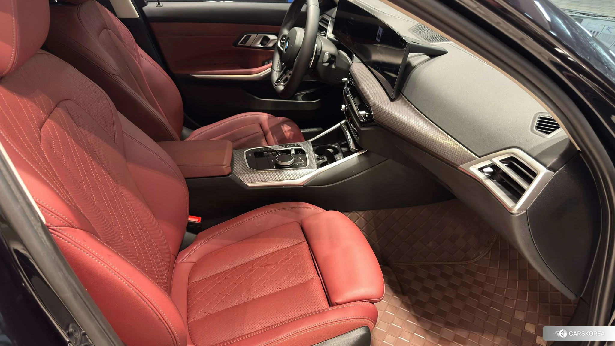 BMW 3 series 2024 Черный из Китая, фото 3
