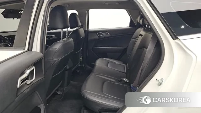 Kia Sportage 5th Generation 2022 Белый из Кореи, фото 3