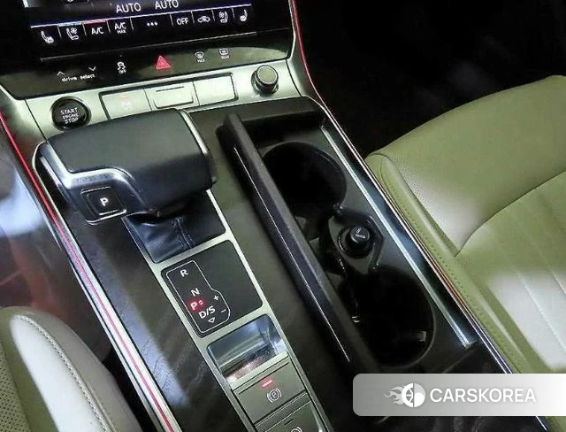 Audi A6 (C8) 2023 Белый из Кореи, фото 3