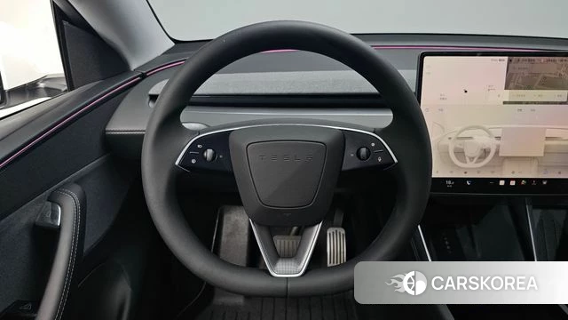 Tesla Model Y 2025 Белый из Кореи, фото 3