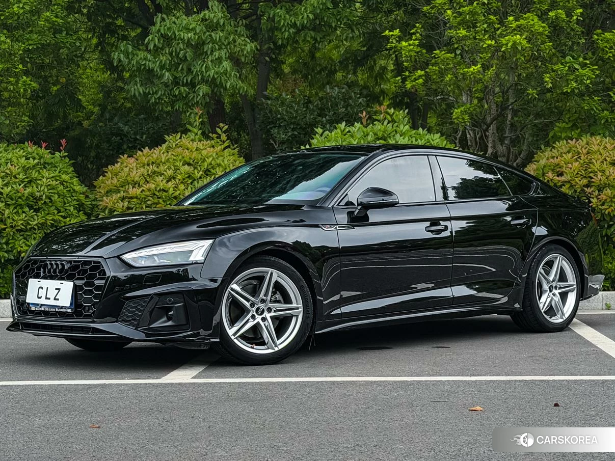 Audi A5 2021 Черный из Китая, фото 3