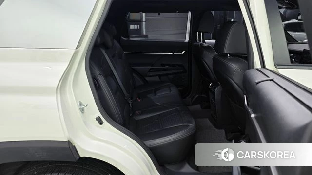 Ssangyong Torres 2023 Белый из Кореи, фото 3