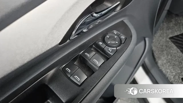 Chevrolet (GM Daewoo) Bolt EV 2021 Белый из Кореи, фото 3