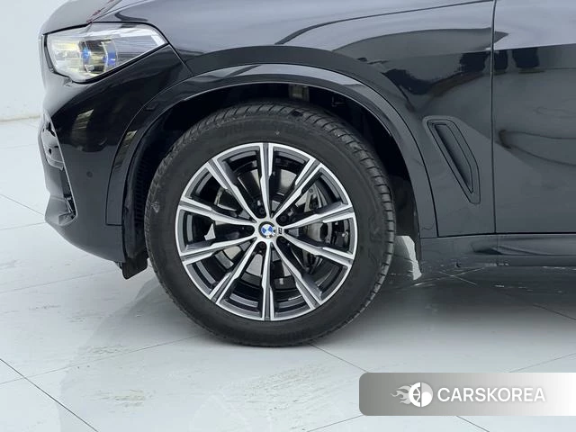 BMW X5 (imported) 2022 Черный из Китая, фото 3