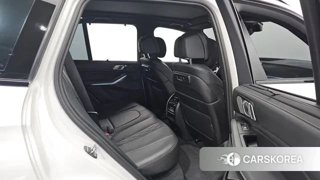 BMW X5 (G05) 2023 Белый из Кореи, фото 3