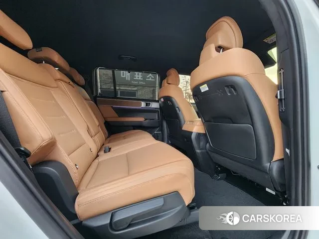 Hyundai Santa Fe (MX5) 2023 Белый из Кореи, фото 3